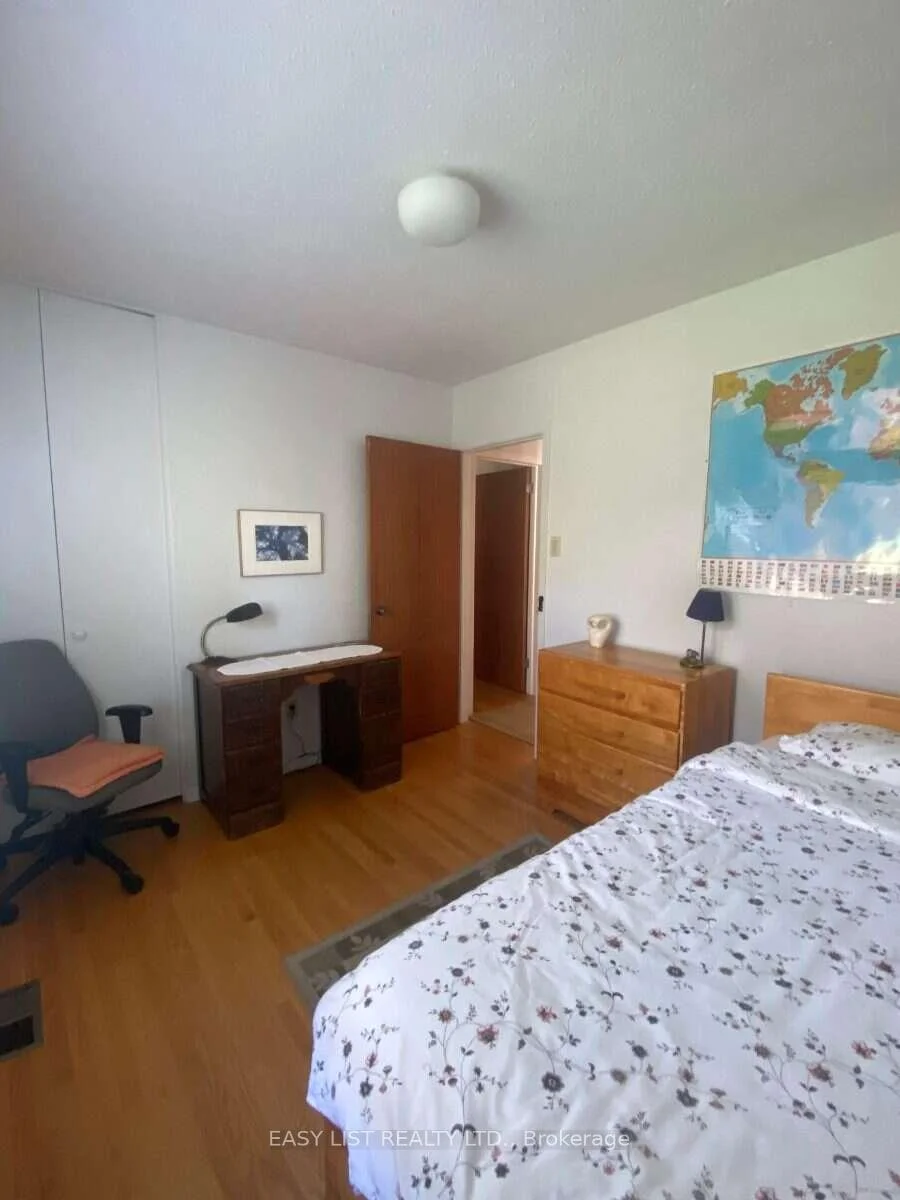 Photo 56 of 2154 Dutton Crescent, Ottawa, Beacon Hill North — HOMEH