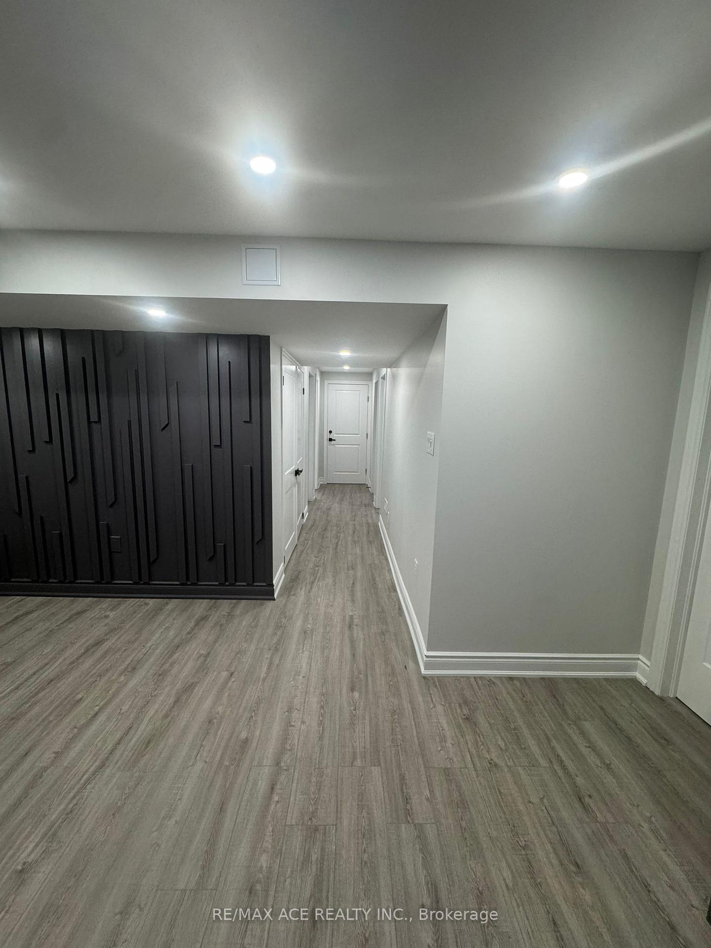 Photo 4 of Unit BSMT, 1555 Dunedin Crescent, Oshawa, Taunton — HOMEH