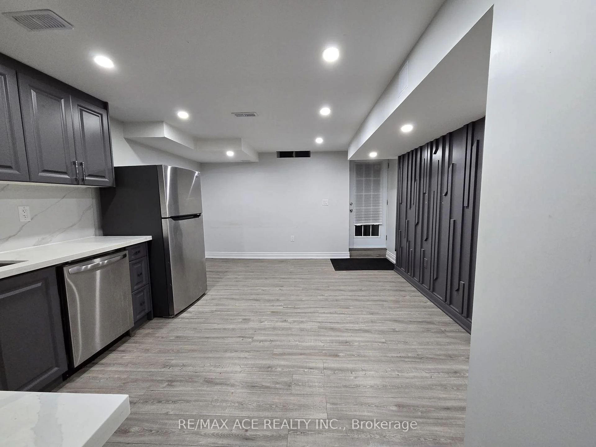 Photo 7 of Unit BSMT, 1555 Dunedin Crescent, Oshawa, Taunton — HOMEH
