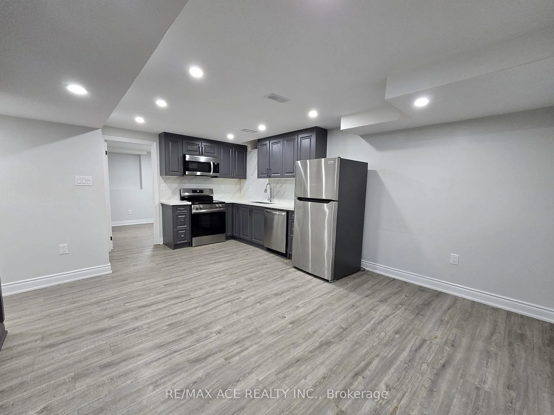 Photo 19 of Unit BSMT, 1555 Dunedin Crescent, Oshawa, Taunton — HOMEH
