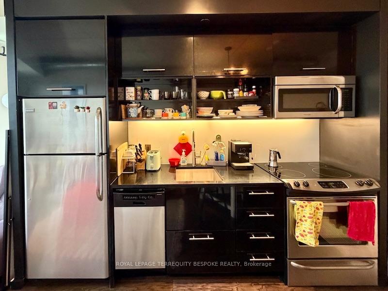 Photo 7 of Unit 1512, 51 Trolley Crescent, Toronto, Moss Park — HOMEH