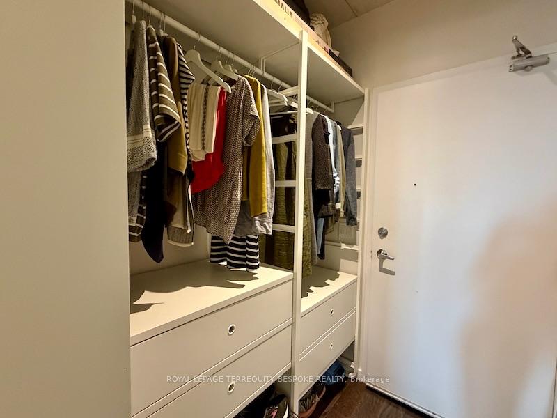 Photo 13 of Unit 1512, 51 Trolley Crescent, Toronto, Moss Park — HOMEH