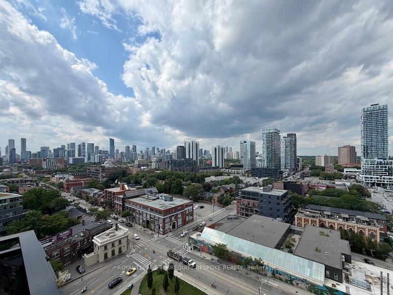 Photo 16 of Unit 1512, 51 Trolley Crescent, Toronto, Moss Park — HOMEH