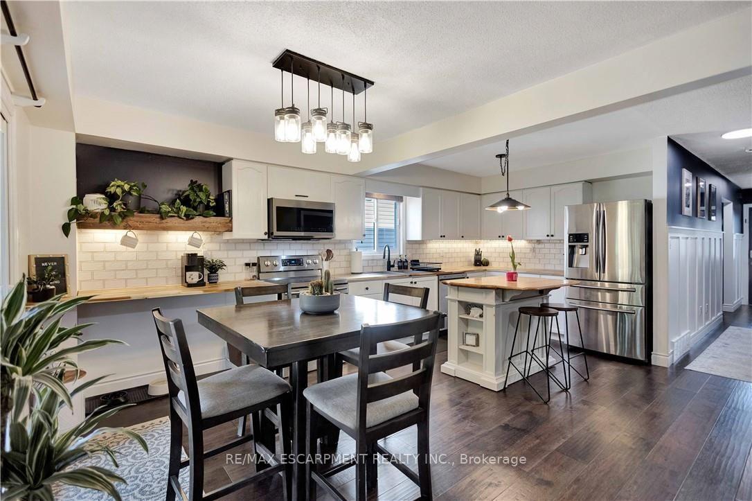 Photo 7 of 26 Scottacres Boulevard, Haldimand — HOMEH