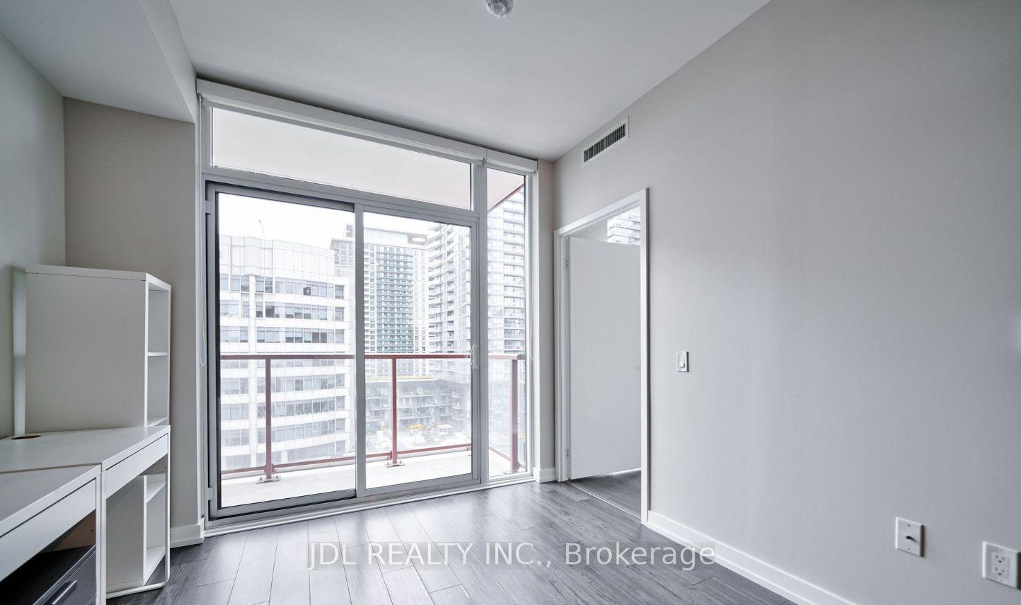 Photo 16 of Unit 710, 33 helendale Avenue, Toronto, Yonge-Eglinton — HOMEH