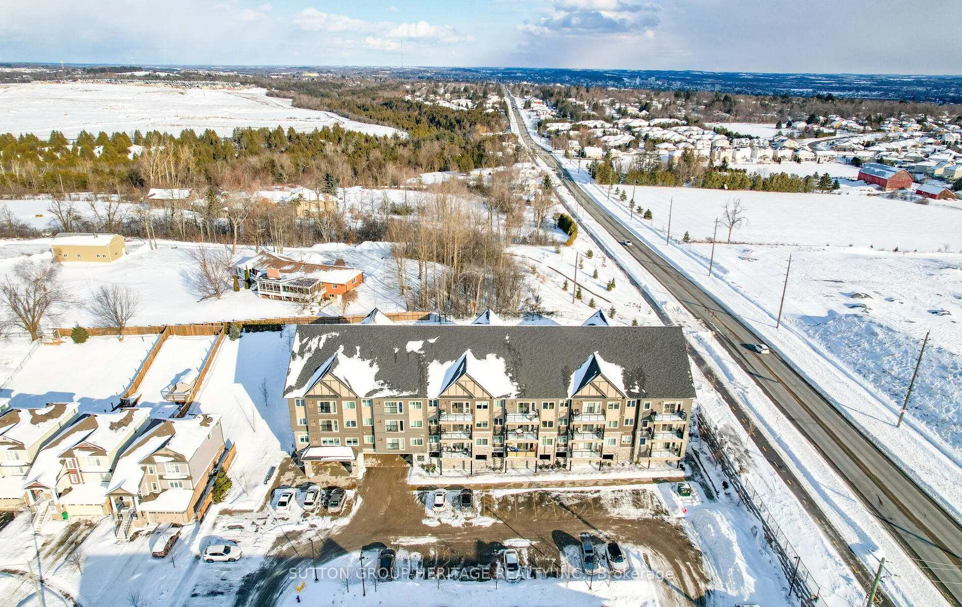 Photo 29 of Unit 102, 344 Florence Drive, Peterborough, Monaghan Ward 2 — HOMEH
