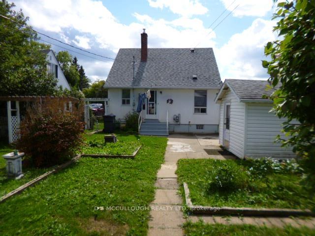 Photo 3 of 267 Frederica Street W, Thunder Bay, Westfort — HOMEH