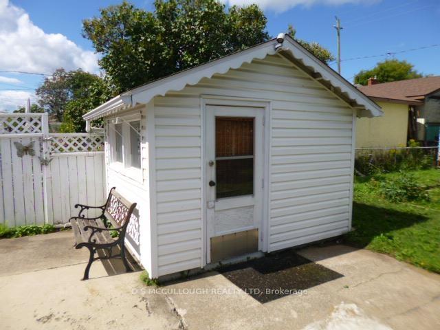 Photo 5 of 267 Frederica Street W, Thunder Bay, Westfort — HOMEH