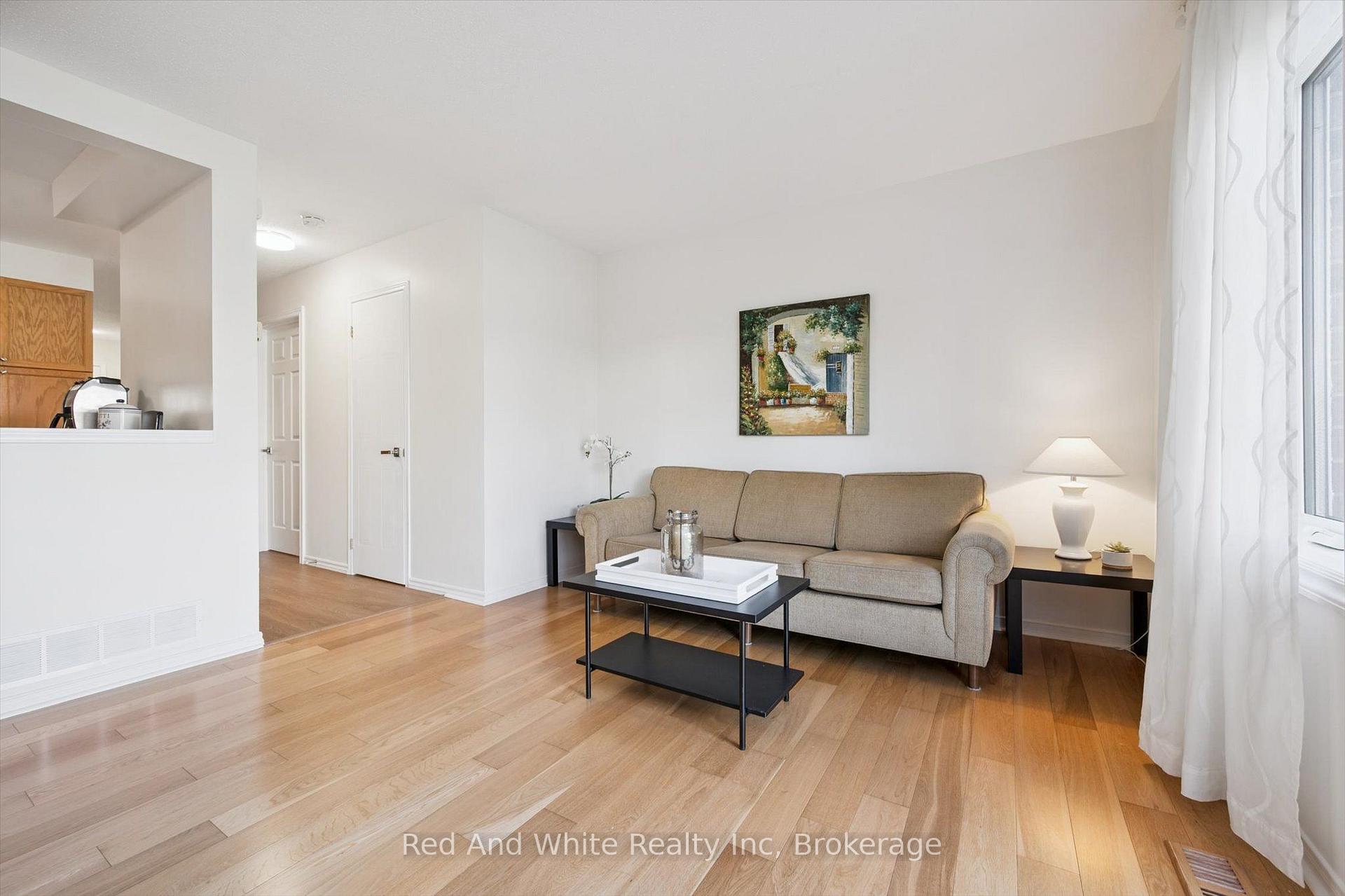Photo 12 of Unit 3, 151 Clairfields Drive E, Guelph, Pineridge/Westminster Woods — HOMEH