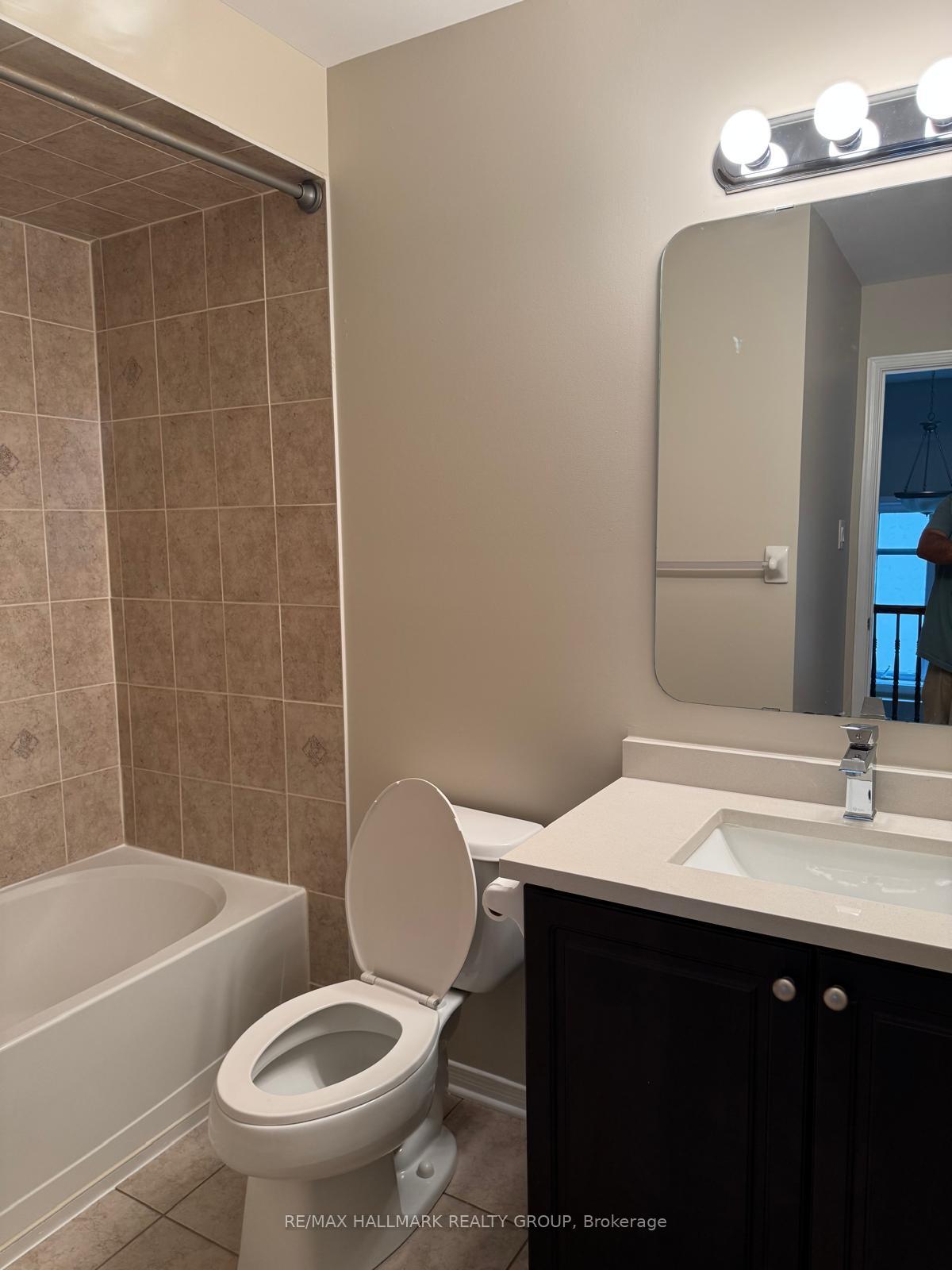 Photo 4 of 248 Badgeley Avenue, Ottawa, Kanata - Kanata Lakes/Heritage Hills — HOMEH
