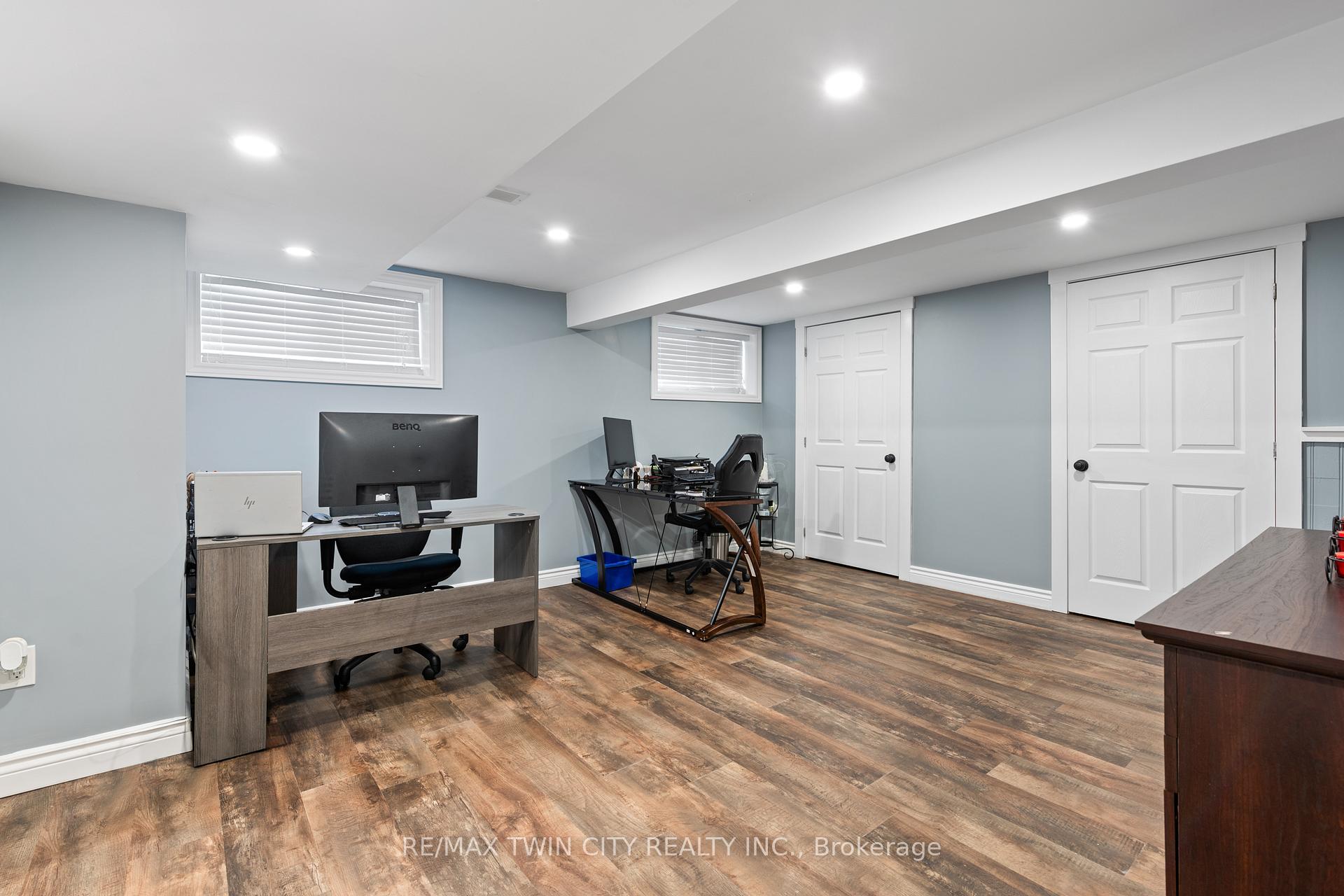 Photo 26 of 30 Rosehill Avenue, Brant, Brantford Twp — HOMEH