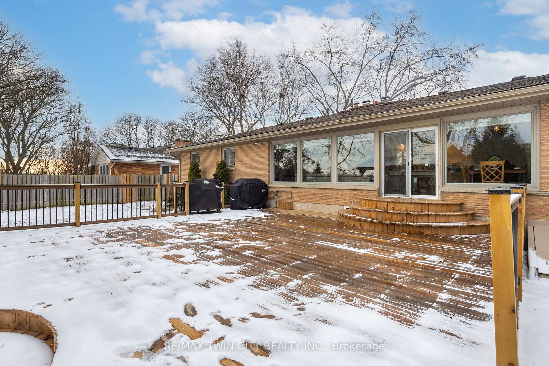 Photo 30 of 30 Rosehill Avenue, Brant, Brantford Twp — HOMEH