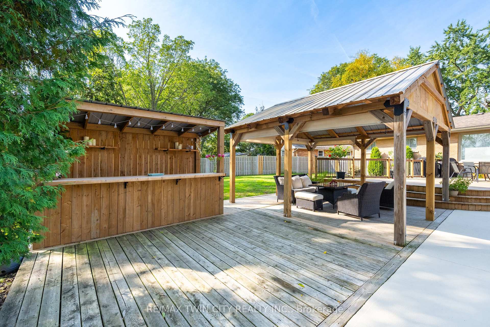Photo 36 of 30 Rosehill Avenue, Brant, Brantford Twp — HOMEH