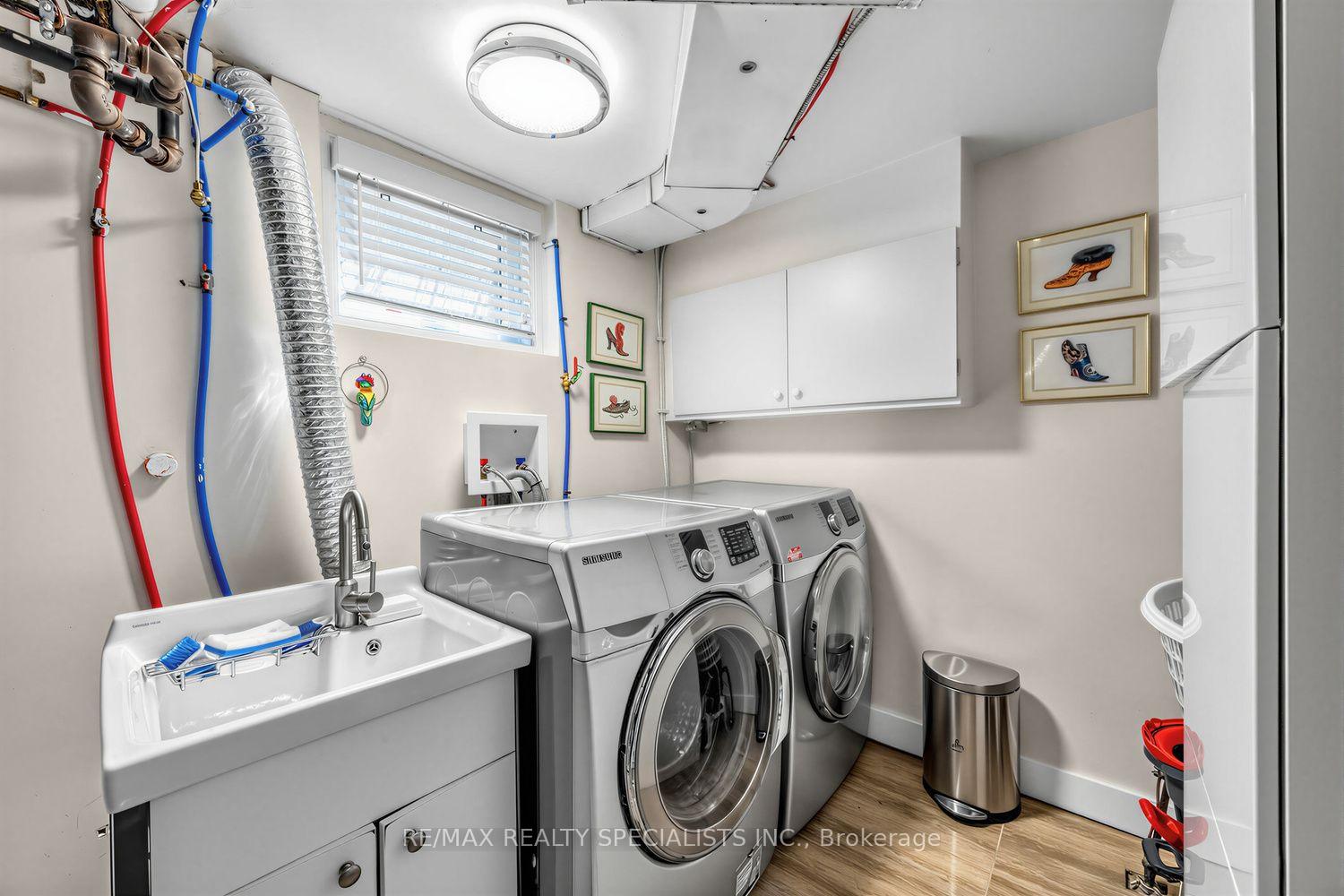 Photo 29 of 1211 Royal York Road, Etobicoke, Edenbridge-Humber Valley — HOMEH
