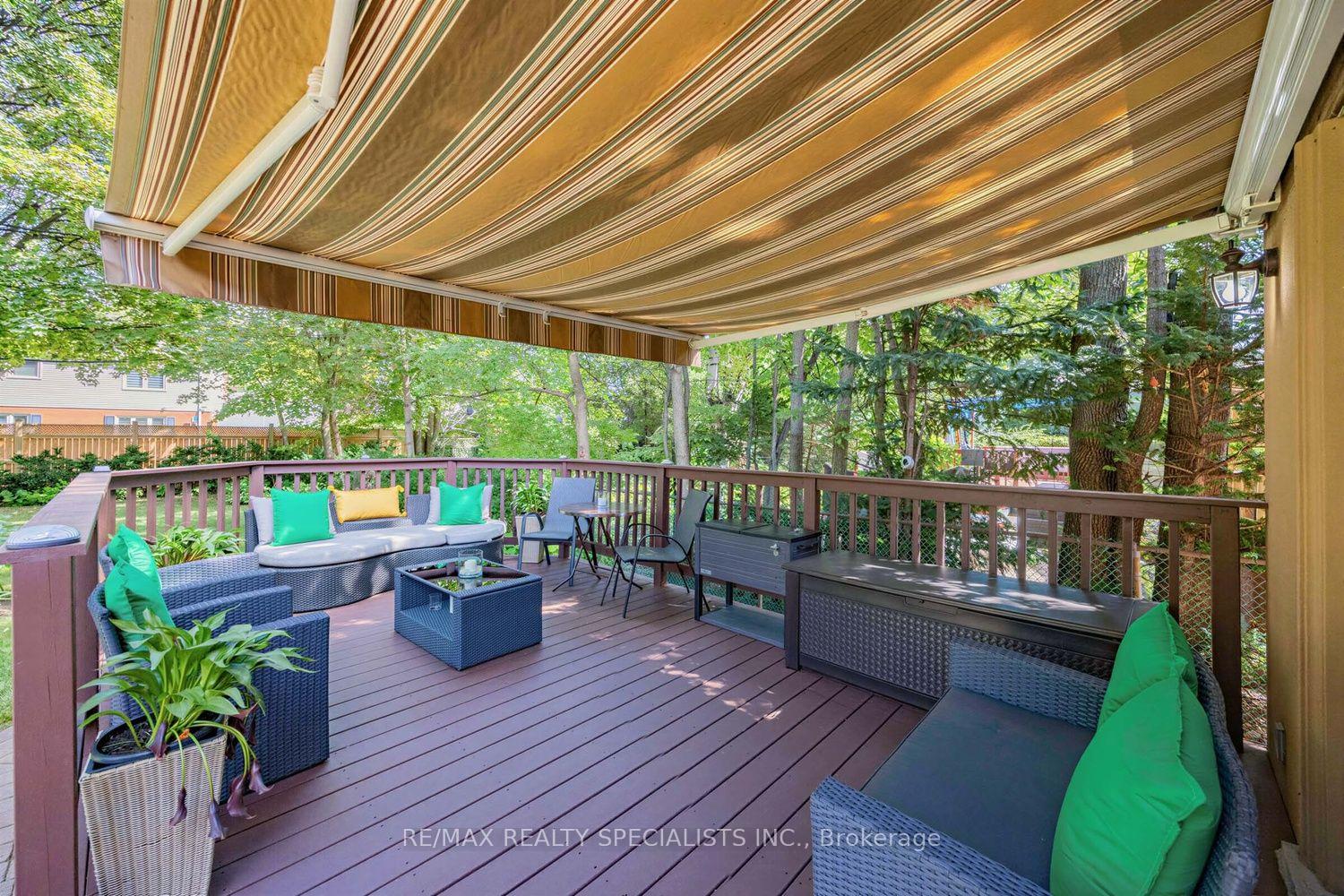 Photo 32 of 1211 Royal York Road, Etobicoke, Edenbridge-Humber Valley — HOMEH