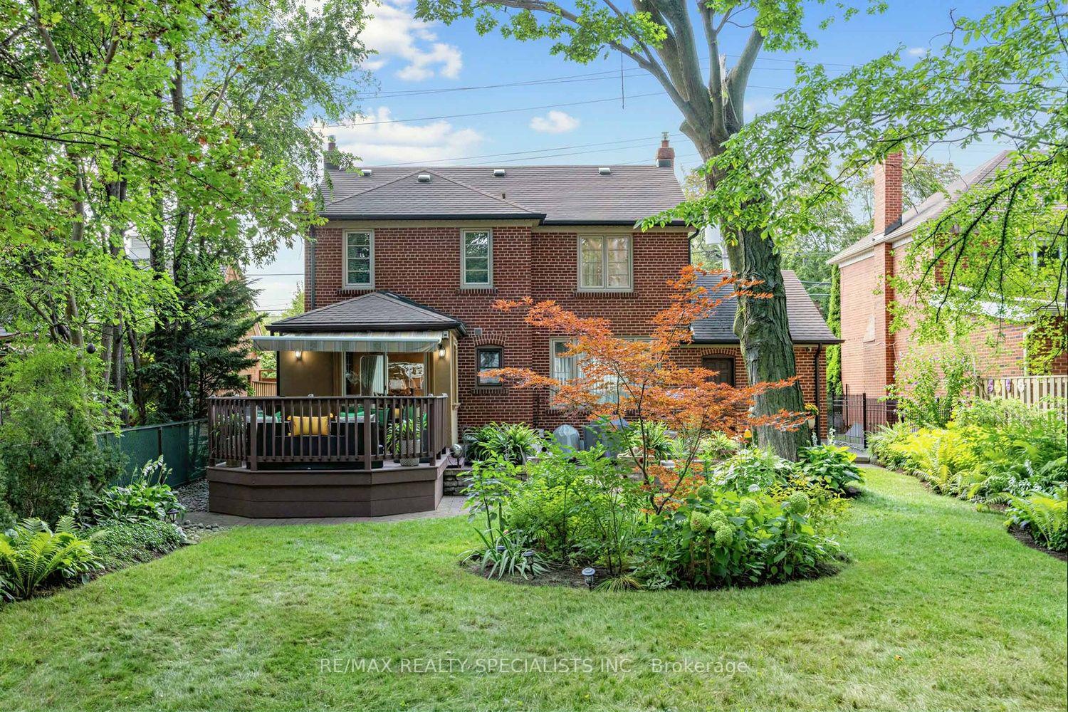 Photo 39 of 1211 Royal York Road, Etobicoke, Edenbridge-Humber Valley — HOMEH