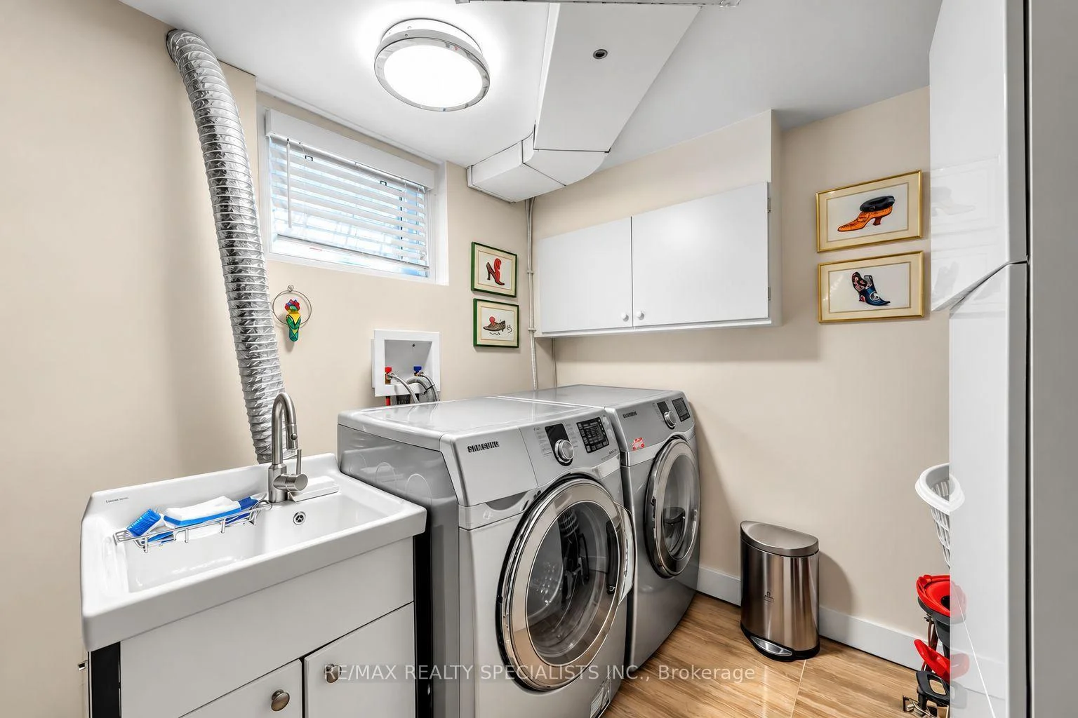 Photo 30 of 1211 Royal York Road, Etobicoke, Edenbridge-Humber Valley — HOMEH
