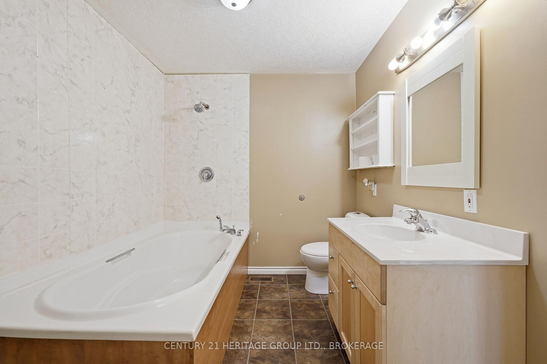 Photo 18 of 278 Lester Road, Quinte West, Sidney Ward — HOMEH