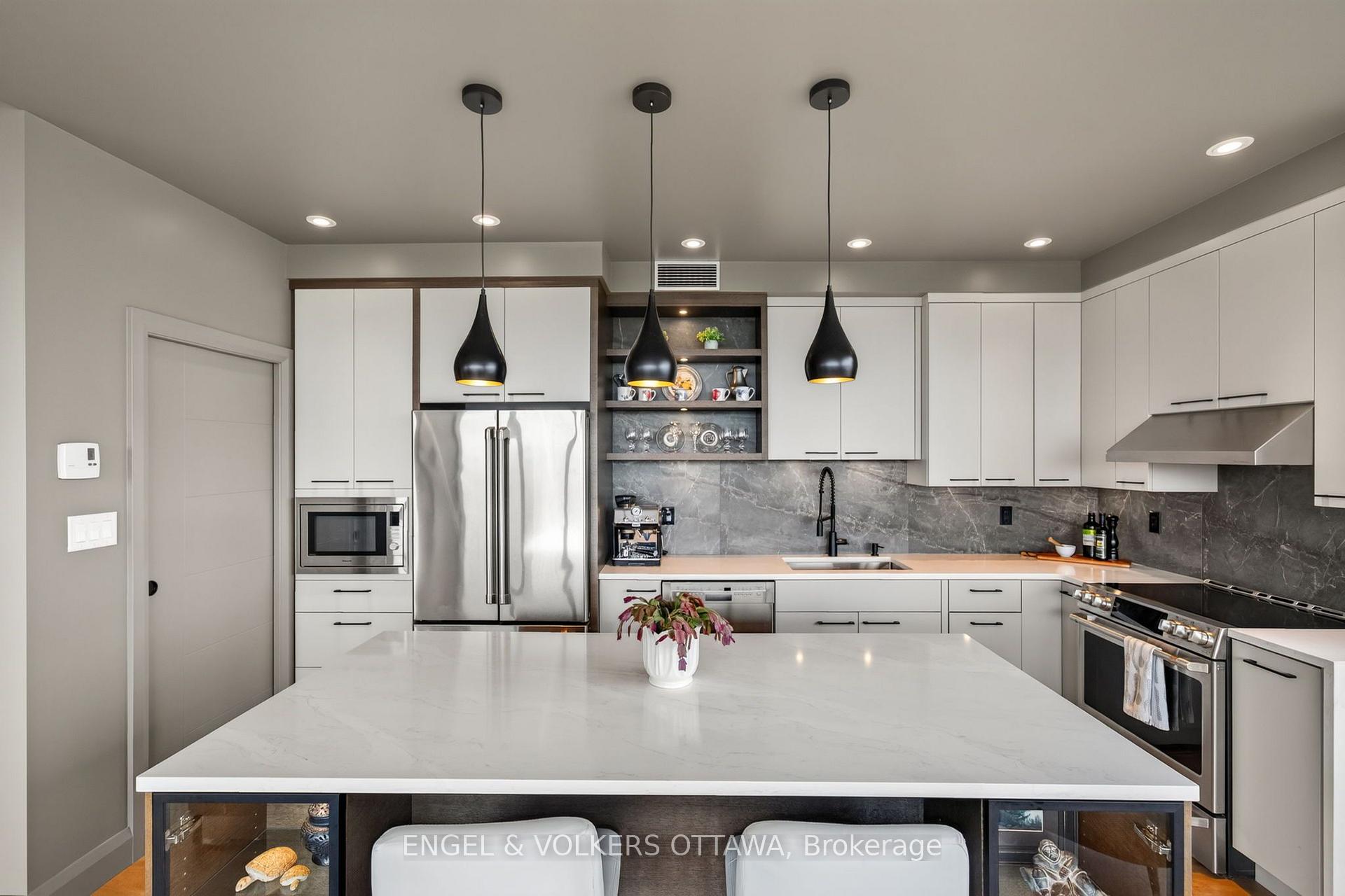 Photo 8 of Unit EX2, 370 Dominion Avenue, Ottawa, Westboro West — HOMEH