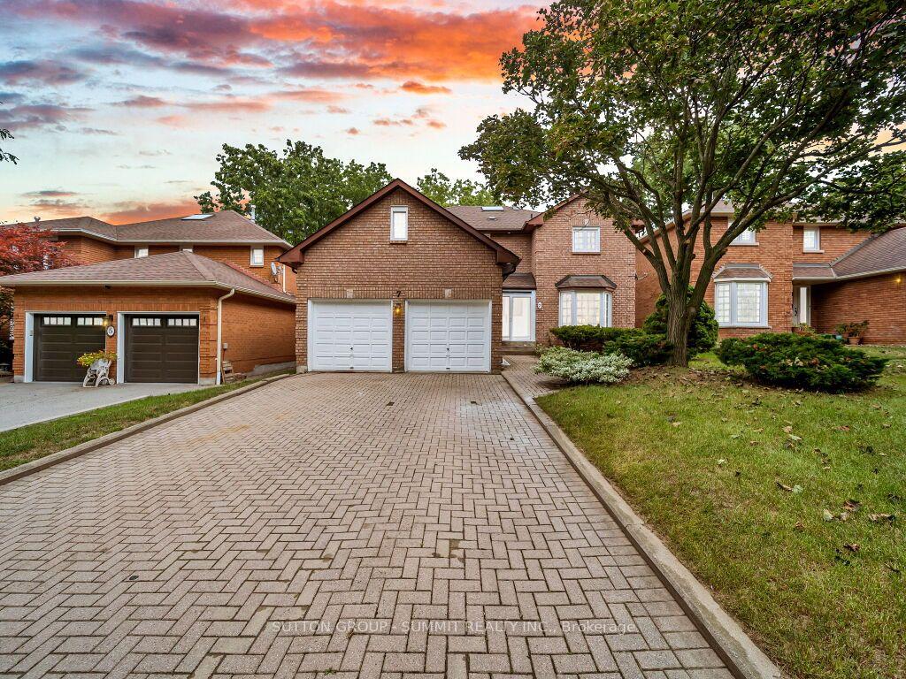 Photo 1 of 7 Winding Court, Scarborough, Highland Creek — HOMEH