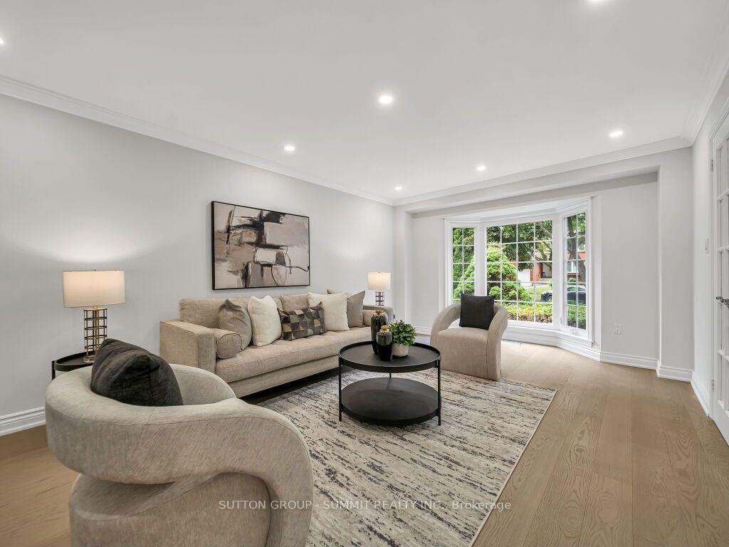 Photo 13 of 7 Winding Court, Scarborough, Highland Creek — HOMEH
