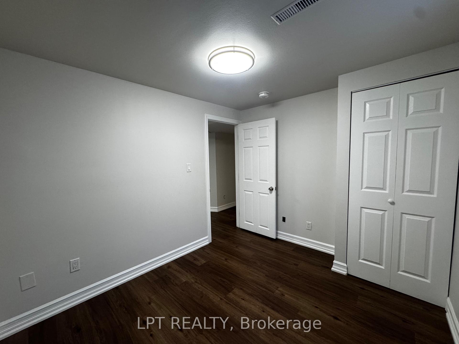 Photo 13 of 17 Alabaster Drive, Brampton, Brampton North — HOMEH