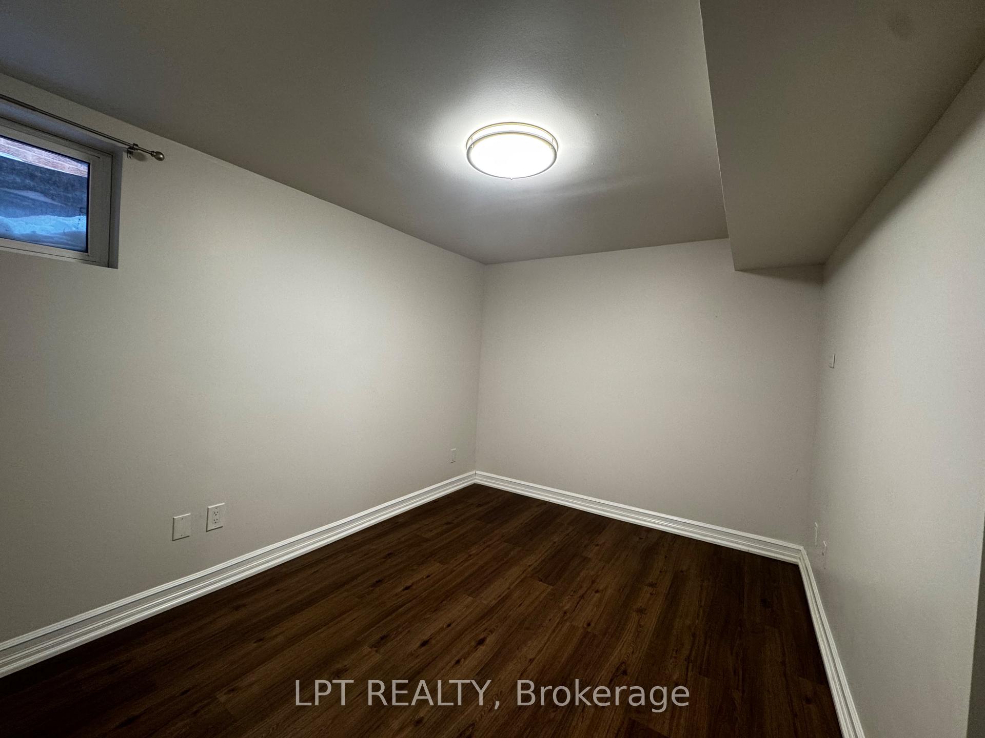Photo 14 of 17 Alabaster Drive, Brampton, Brampton North — HOMEH