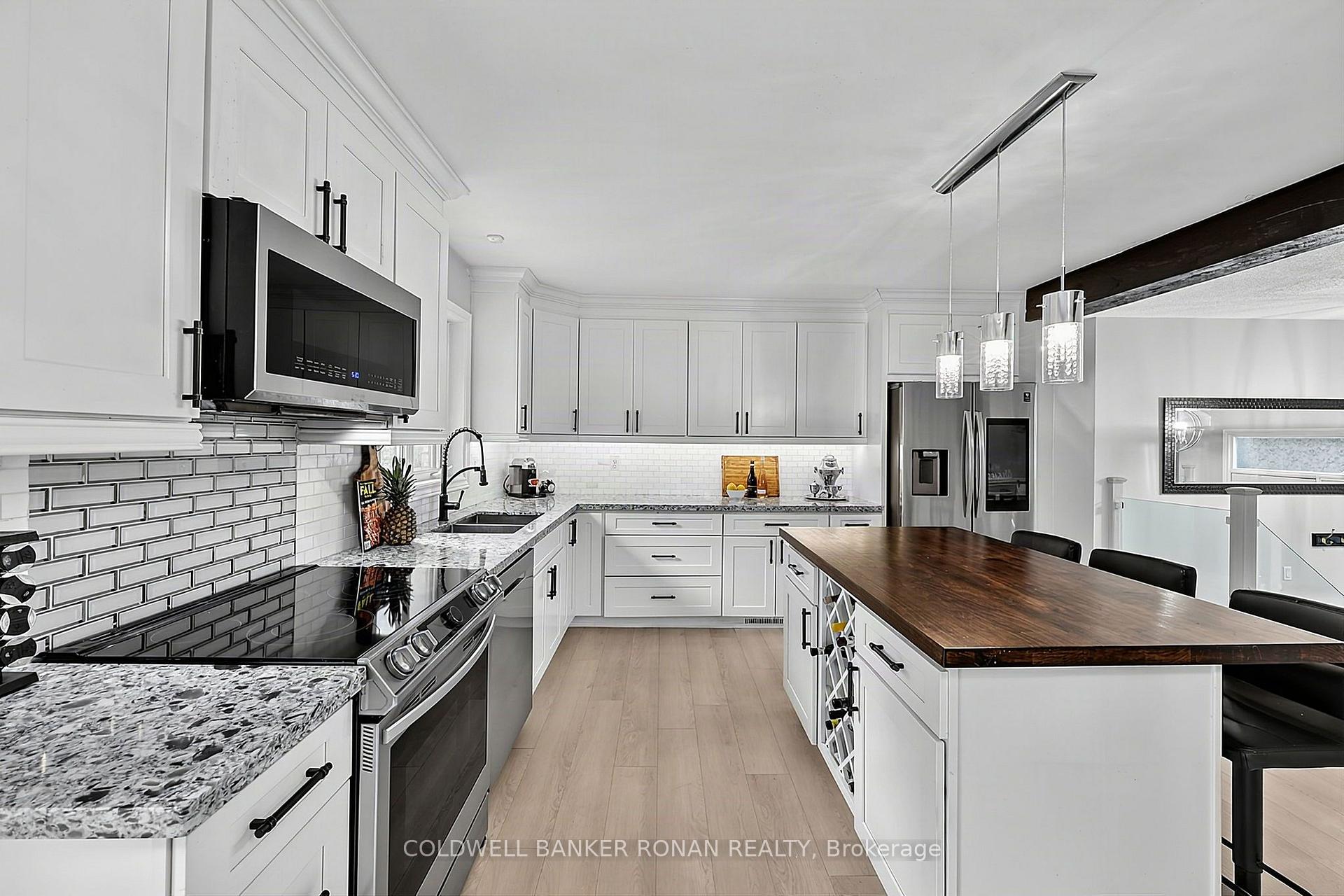 Photo 9 of 57 Pine Park Boulevard, Adjala-Tosorontio, Everett — HOMEH
