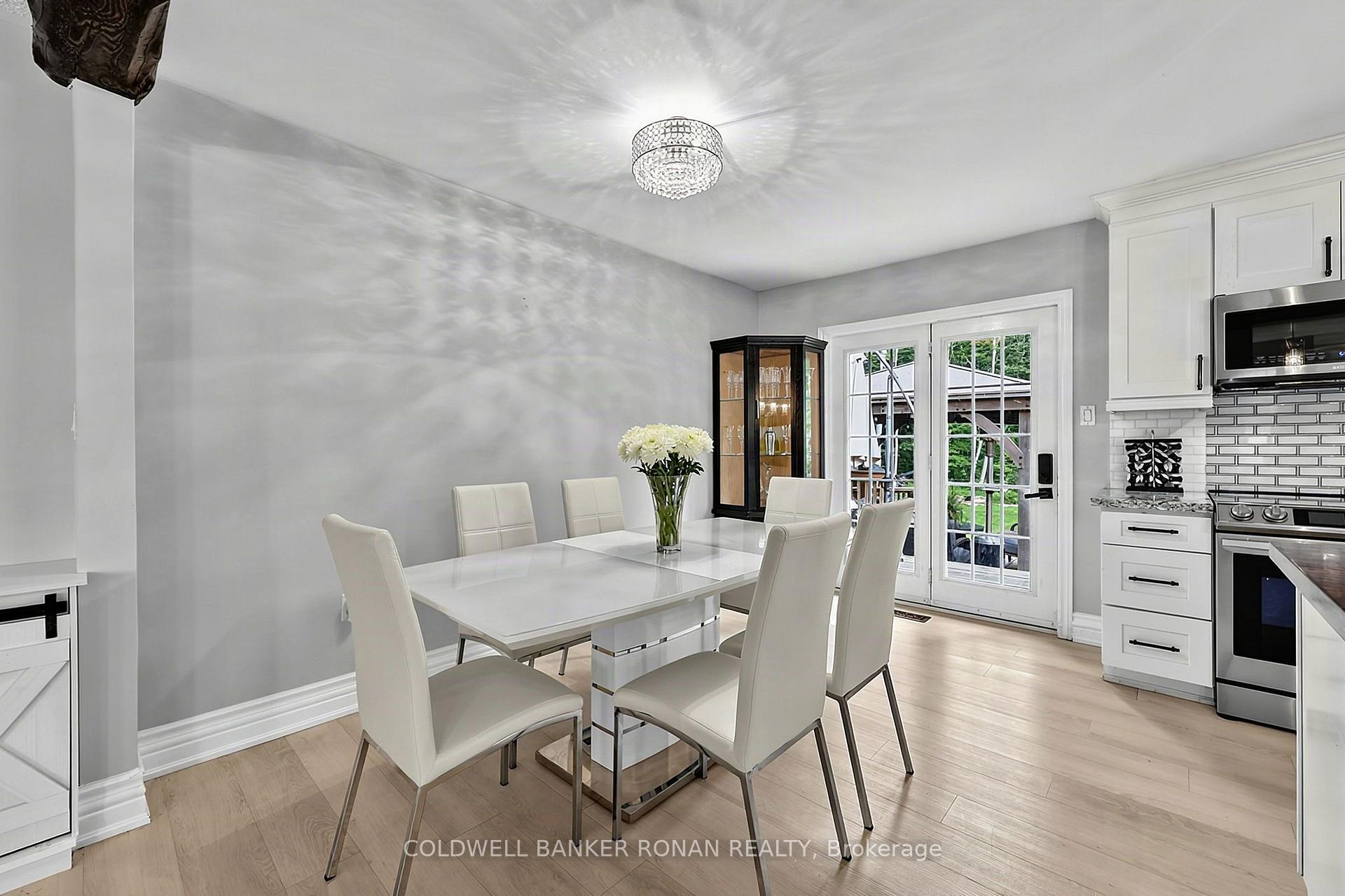 Photo 11 of 57 Pine Park Boulevard, Adjala-Tosorontio, Everett — HOMEH