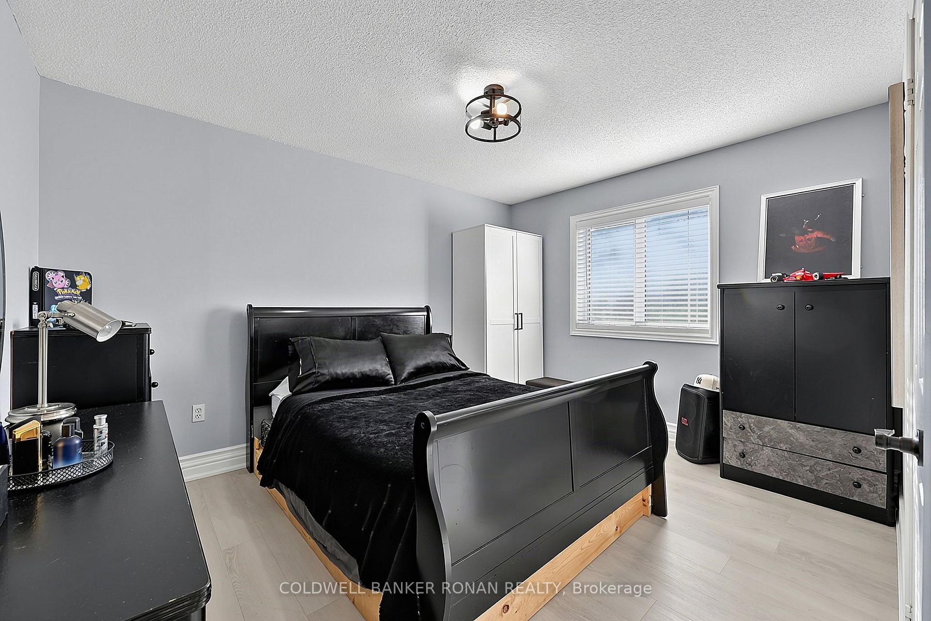 Photo 20 of 57 Pine Park Boulevard, Adjala-Tosorontio, Everett — HOMEH