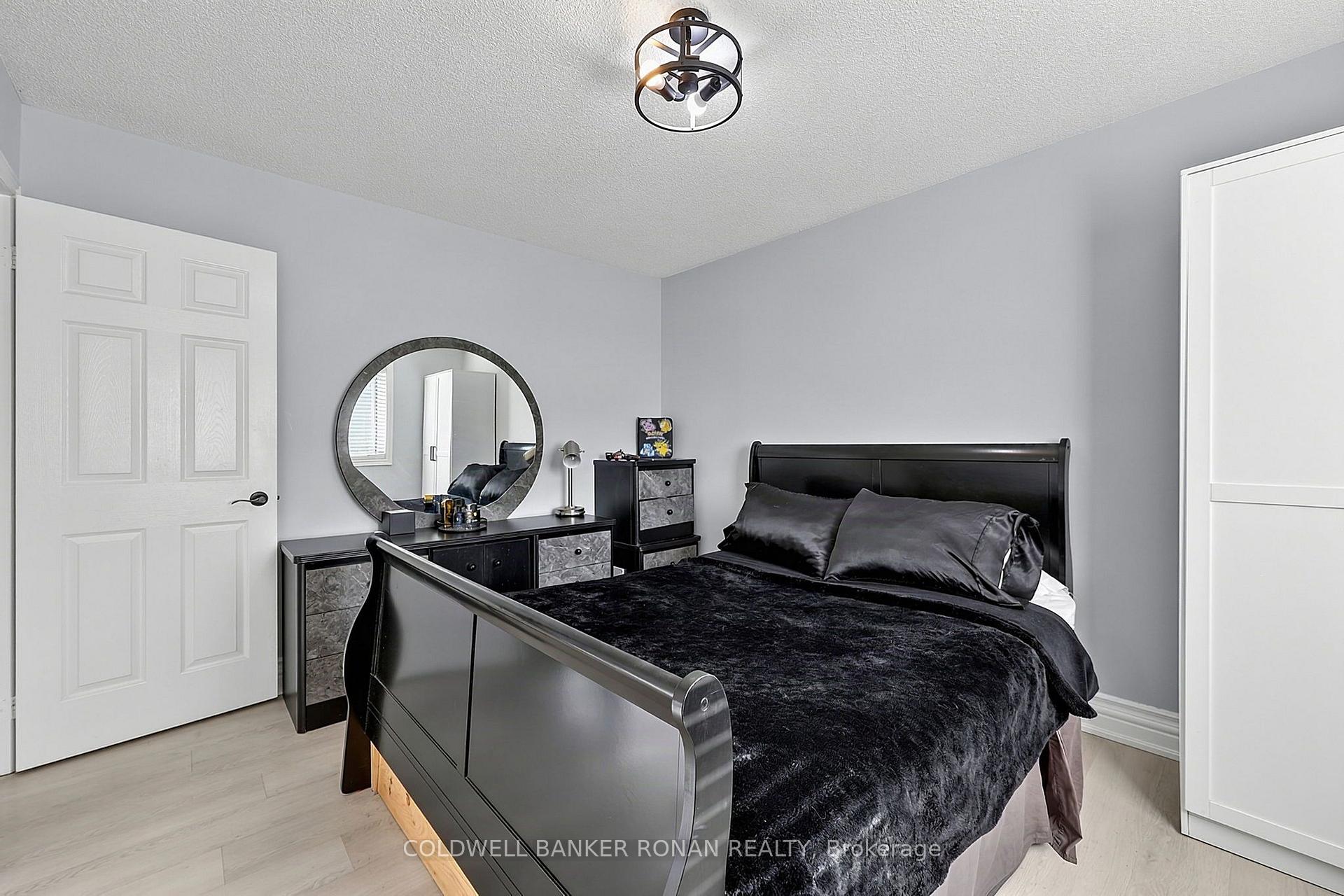 Photo 21 of 57 Pine Park Boulevard, Adjala-Tosorontio, Everett — HOMEH