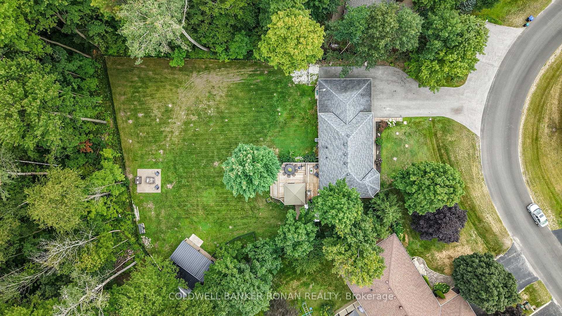 Photo 47 of 57 Pine Park Boulevard, Adjala-Tosorontio, Everett — HOMEH