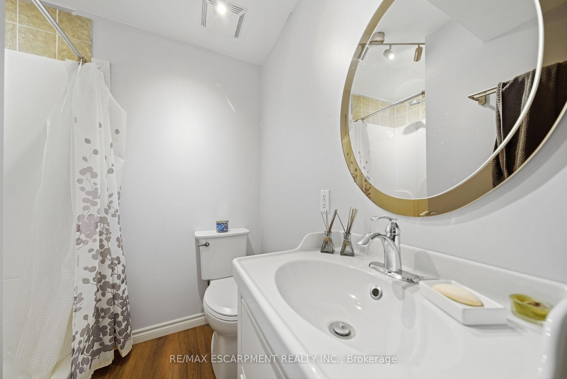 Photo 23 of 784 Butternut Avenue, Waterloo, Clair Hills — HOMEH