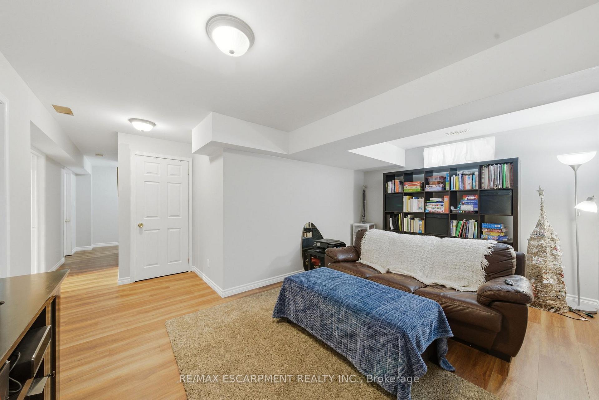 Photo 25 of 784 Butternut Avenue, Waterloo, Clair Hills — HOMEH