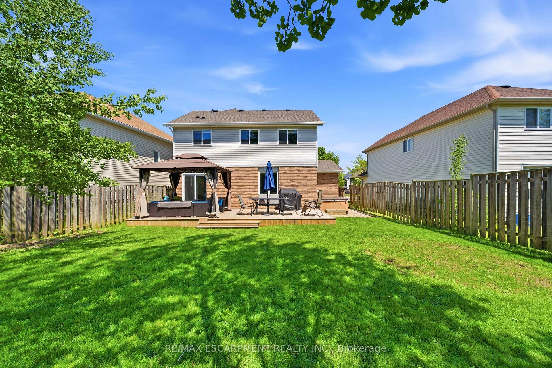 Photo 29 of 784 Butternut Avenue, Waterloo, Clair Hills — HOMEH
