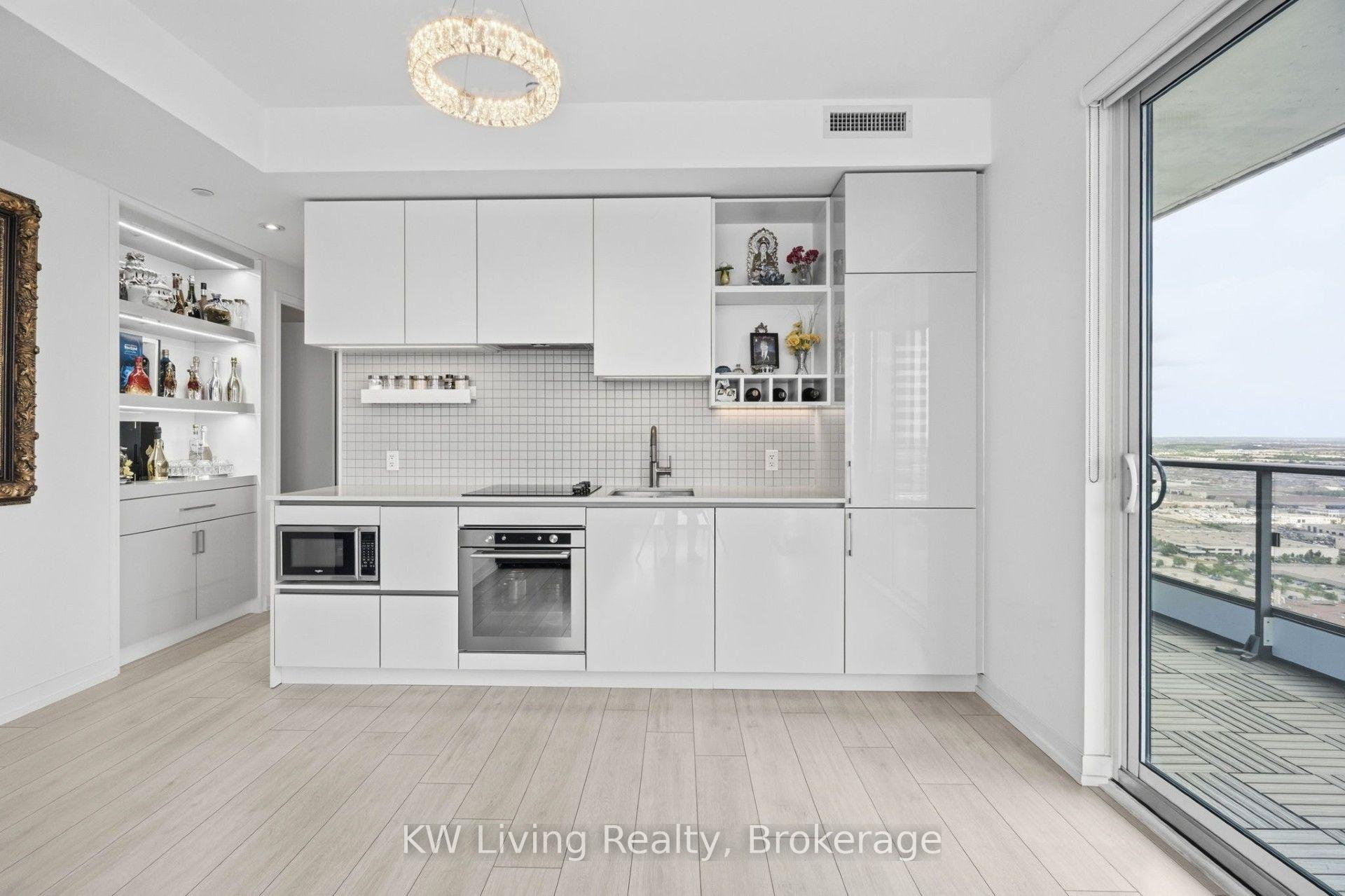 Photo 4 of Unit 4306, 950 Portage Parkway, Vaughan, Vaughan Corporate Centre — HOMEH