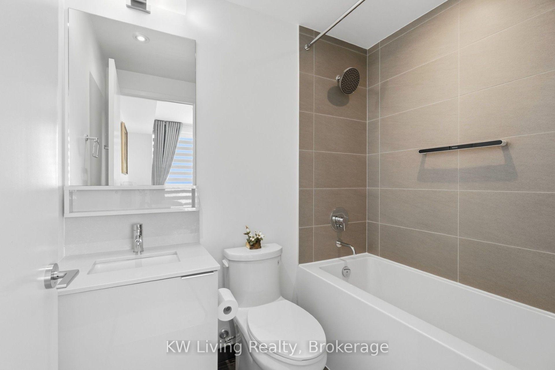 Photo 9 of Unit 4306, 950 Portage Parkway, Vaughan, Vaughan Corporate Centre — HOMEH