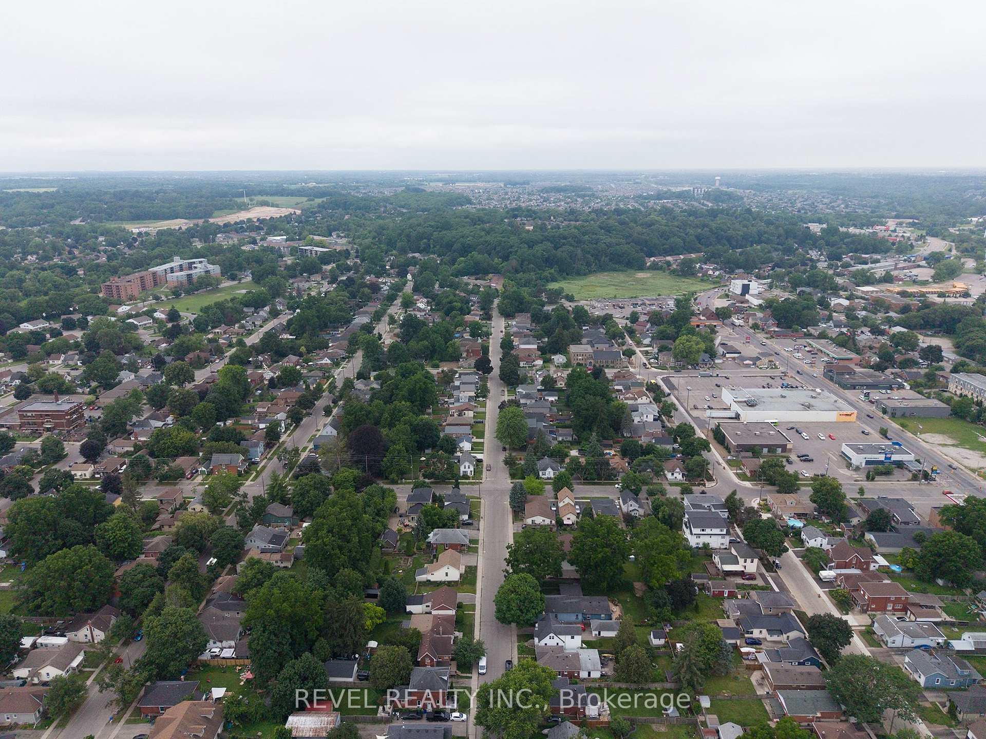 Photo 18 of 145 Catharine Avenue, Brantford, Old West Brant — HOMEH
