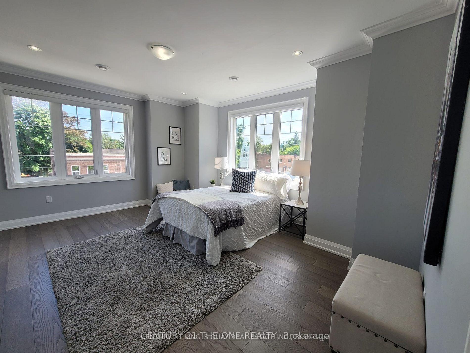 Photo 17 of 323 Sutherland Drive, Toronto, Leaside — HOMEH