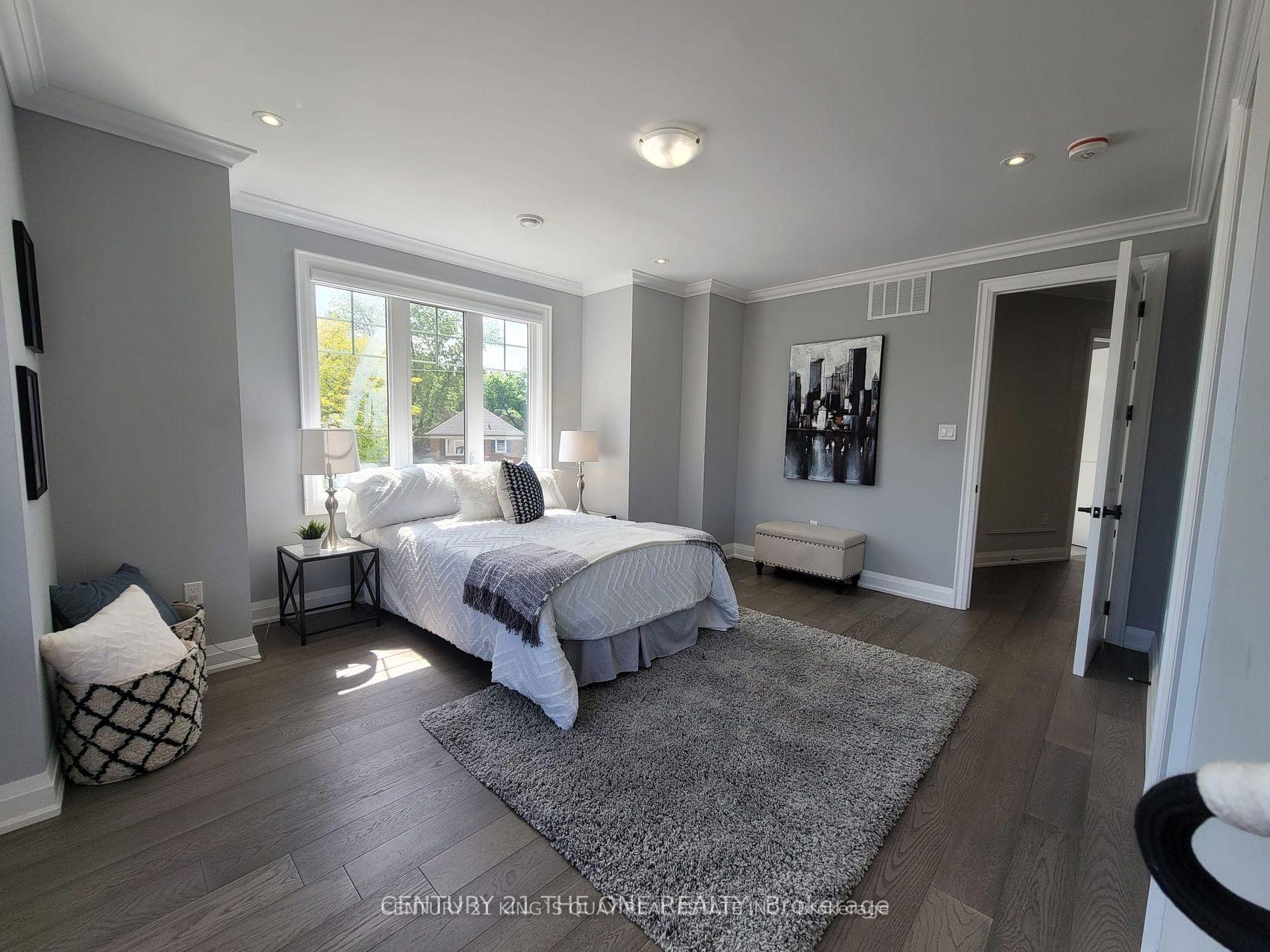 Photo 19 of 323 Sutherland Drive, Toronto, Leaside — HOMEH