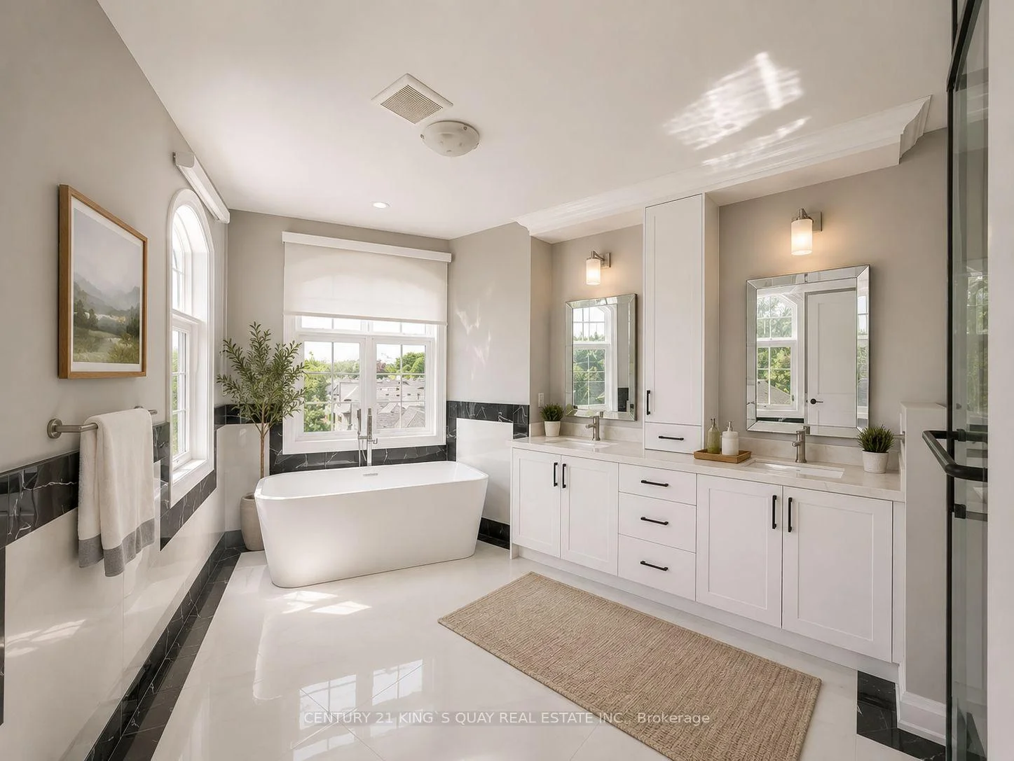 Photo 16 of 323 Sutherland Drive, Toronto, Leaside — HOMEH