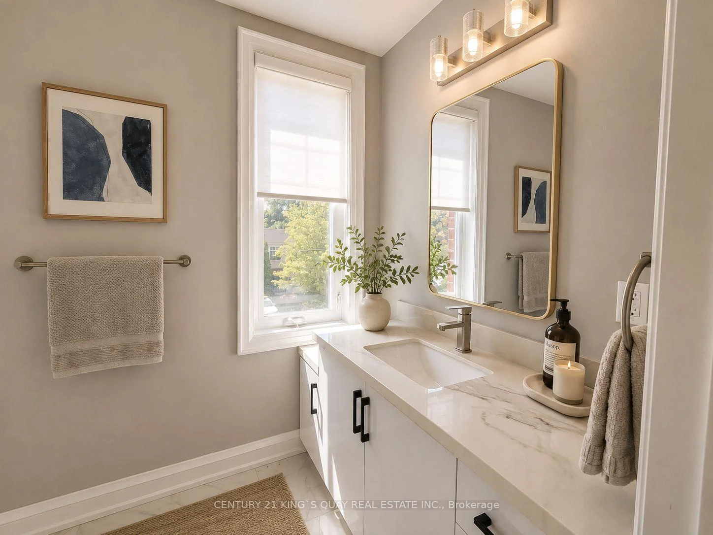 Photo 22 of 323 Sutherland Drive, Toronto, Leaside — HOMEH