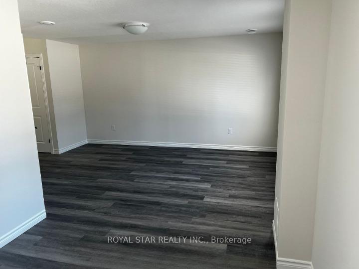 Photo 3 of Unit 32, 2529 Meadowlands Way, London, North R — HOMEH