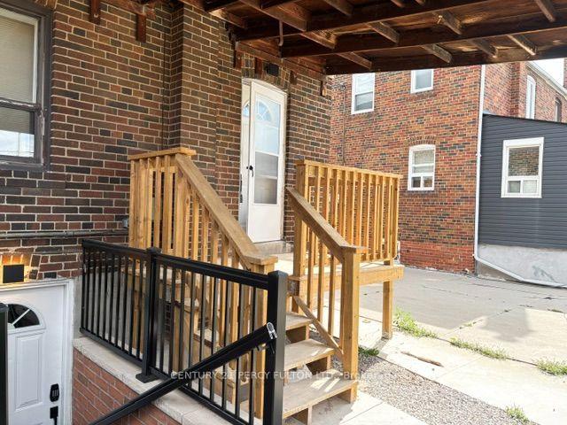 Photo 5 of Unit Main Floor unit, 540 Old Weston Road, Toronto, Weston-Pellam Park — HOMEH