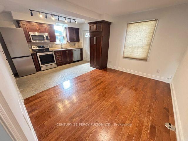Photo 4 of Unit Main Floor unit, 540 Old Weston Road, Toronto, Weston-Pellam Park — HOMEH