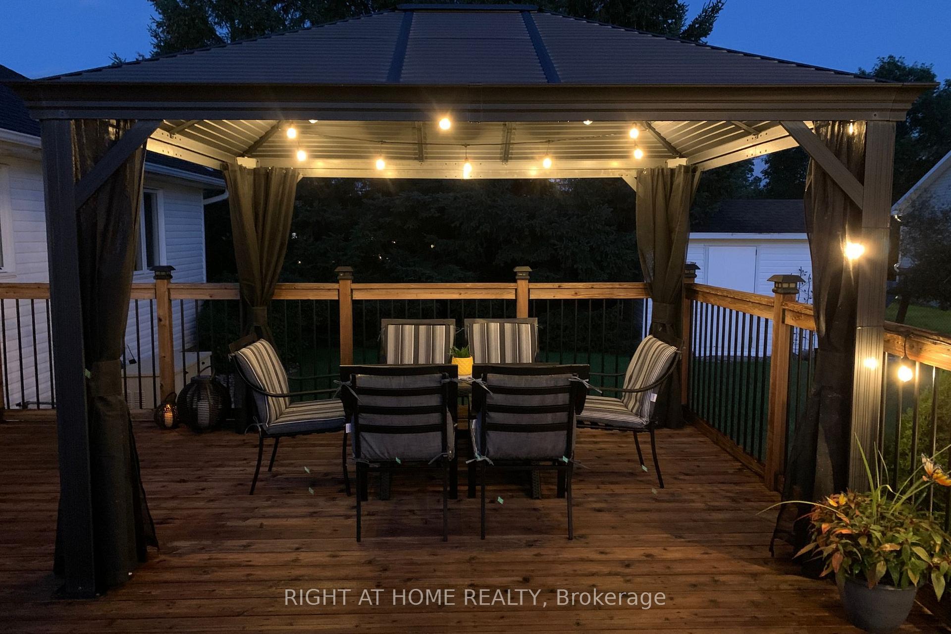 Photo 53 of 1250 Loeper Street, Ottawa, Navan — HOMEH