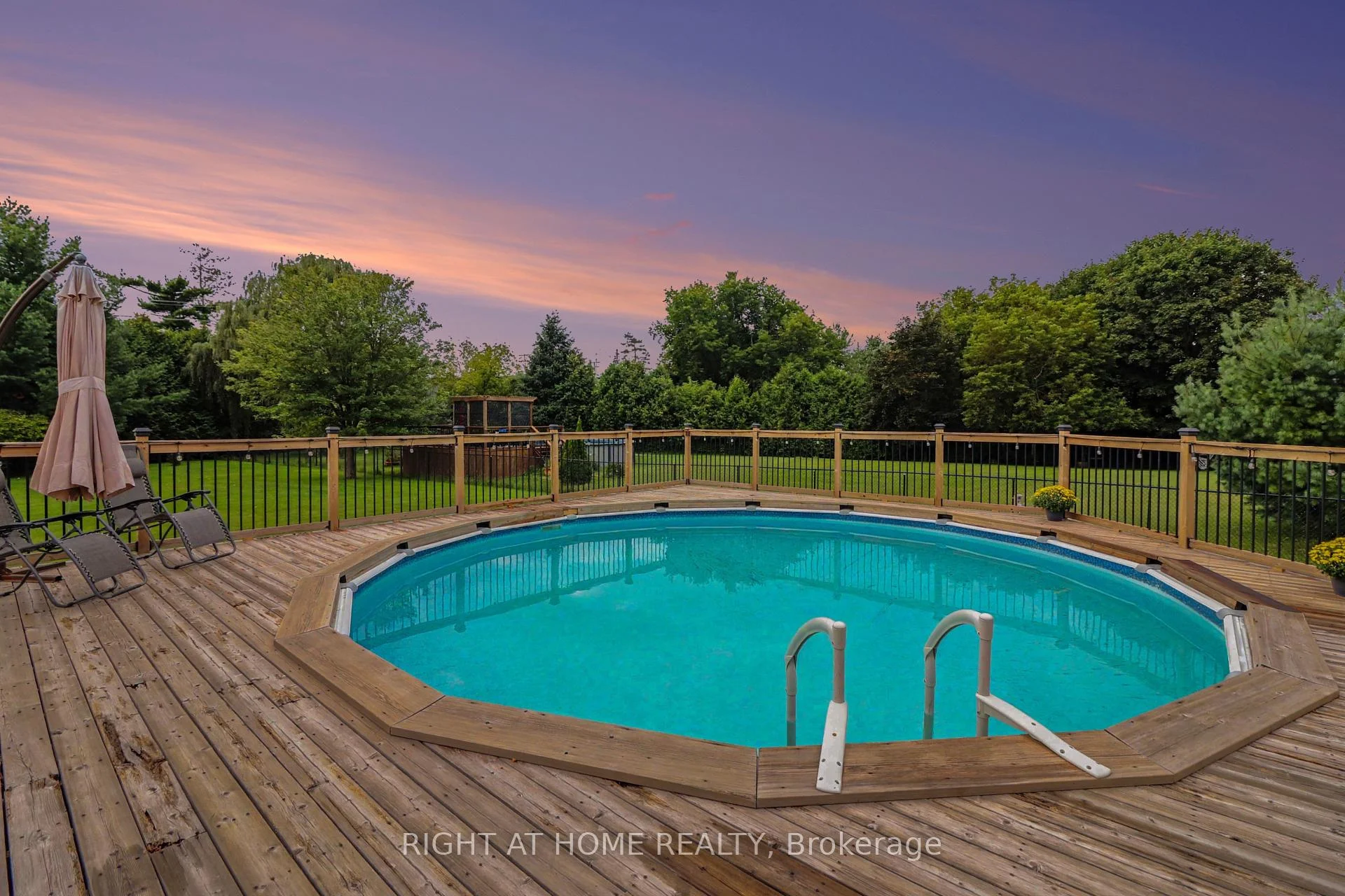 Photo 45 of 1250 Loeper Street, Ottawa, Navan — HOMEH