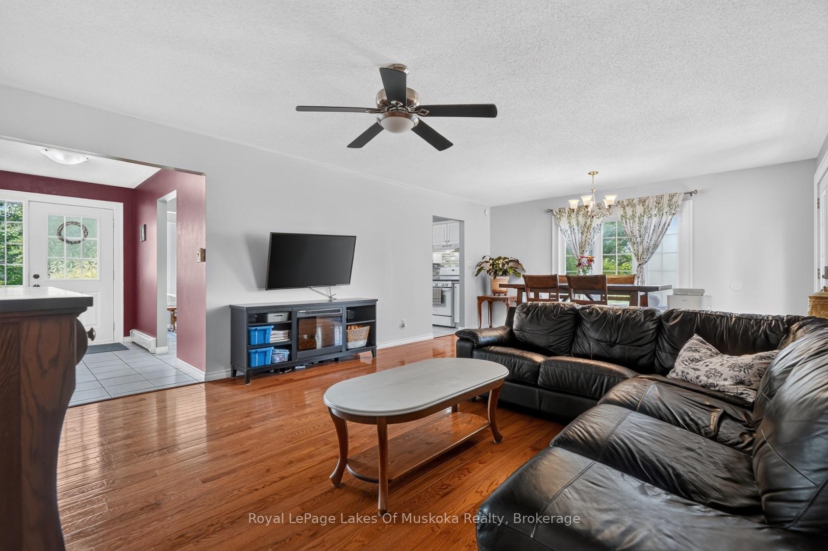 Photo 19 of 140 Simpson Street, Burk's Falls — HOMEH