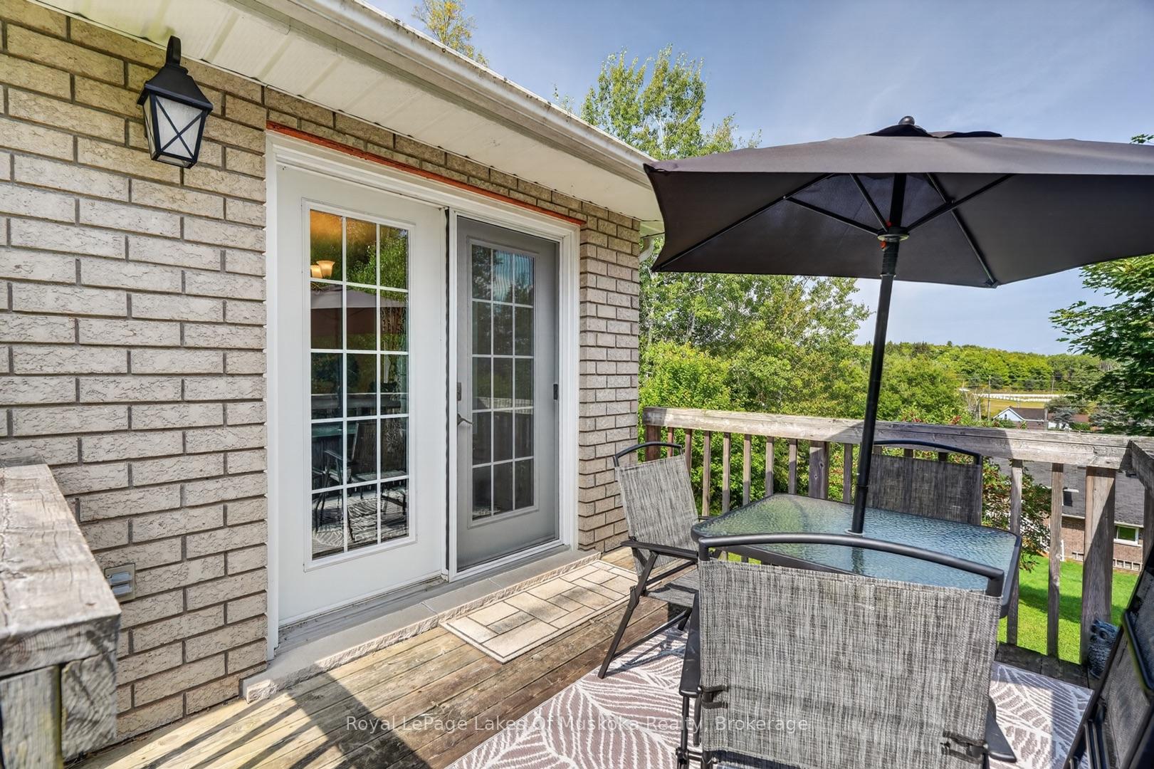 Photo 93 of 140 Simpson Street, Burk's Falls — HOMEH