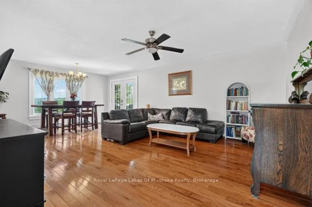 Photo 42 of 140 Simpson Street, Burk's Falls — HOMEH